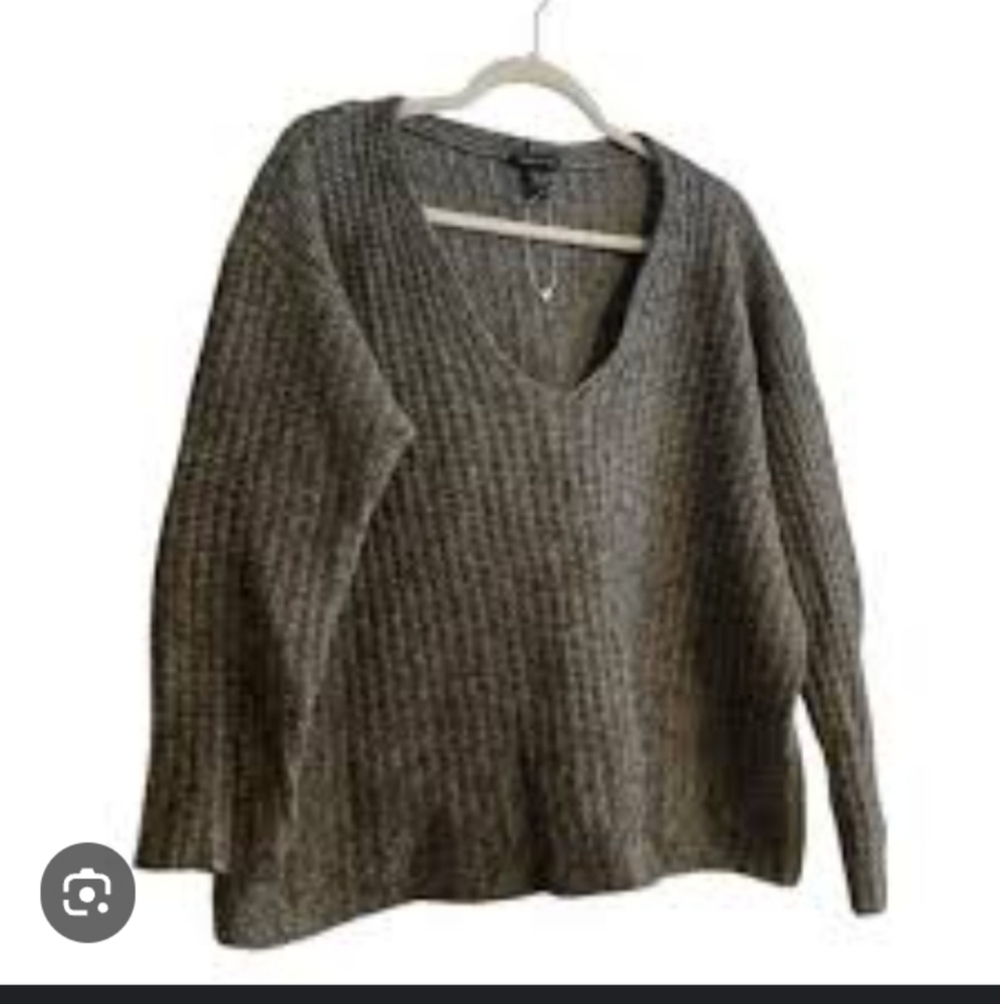 Eileen Fisher Alpaca Wool Cotton Blend Cropped Casual Classic V- Neck Sweater